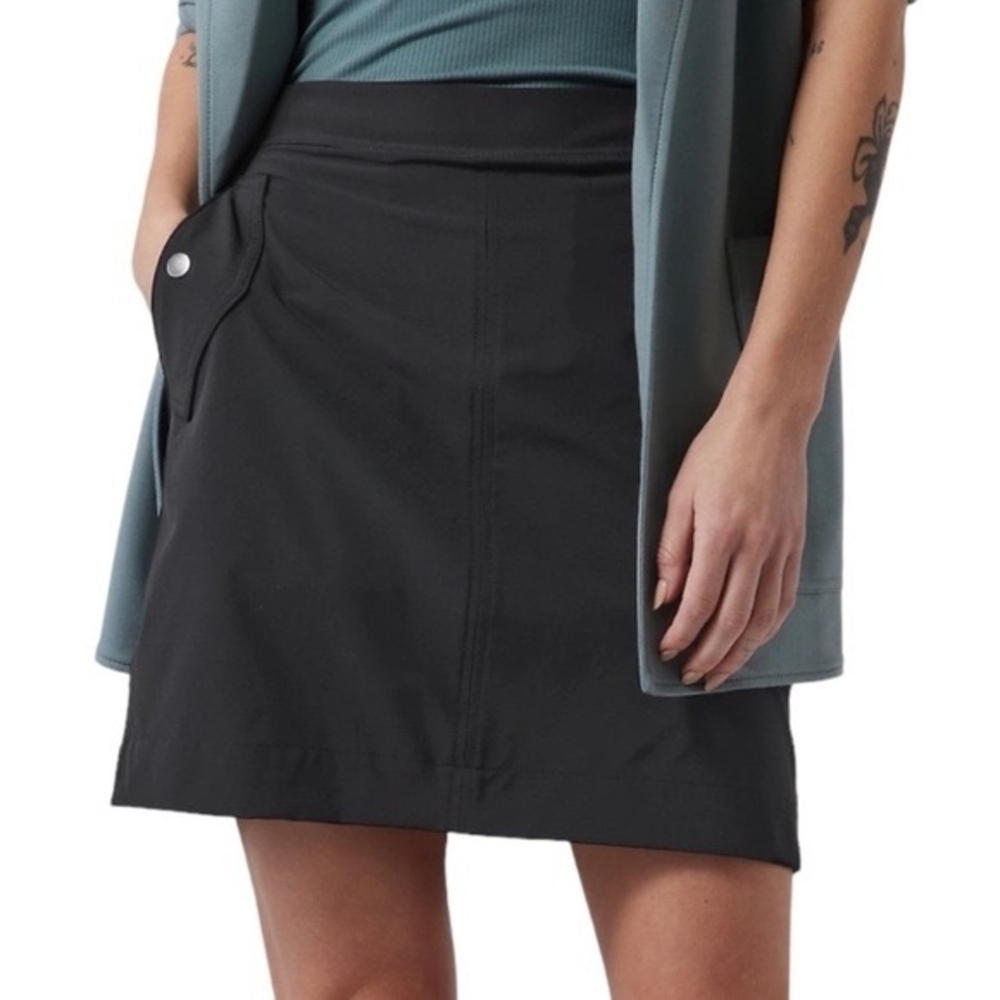 Women's Athleta Vienna Skort Size 4